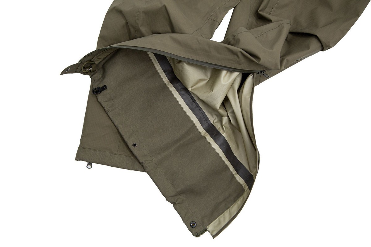 carinthia-pants-prg-2-olive-legs